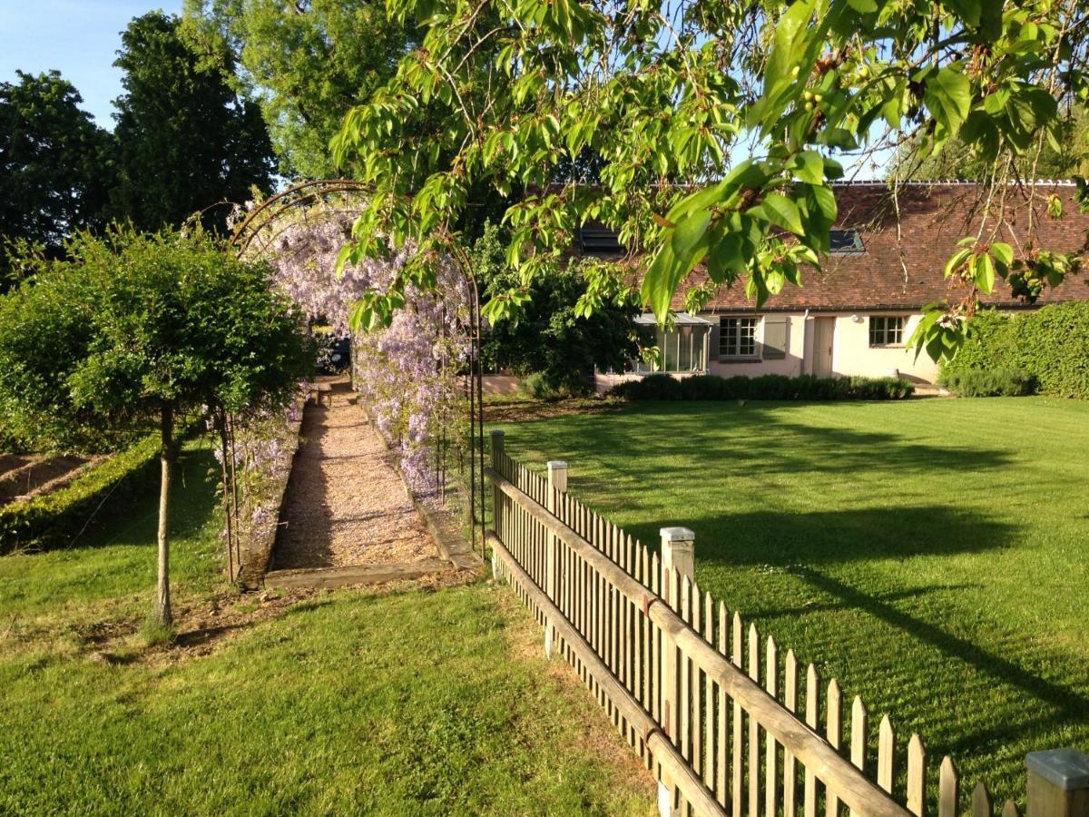 Gite Du Moulin De Blanville Saint-Luperce Bagian luar foto